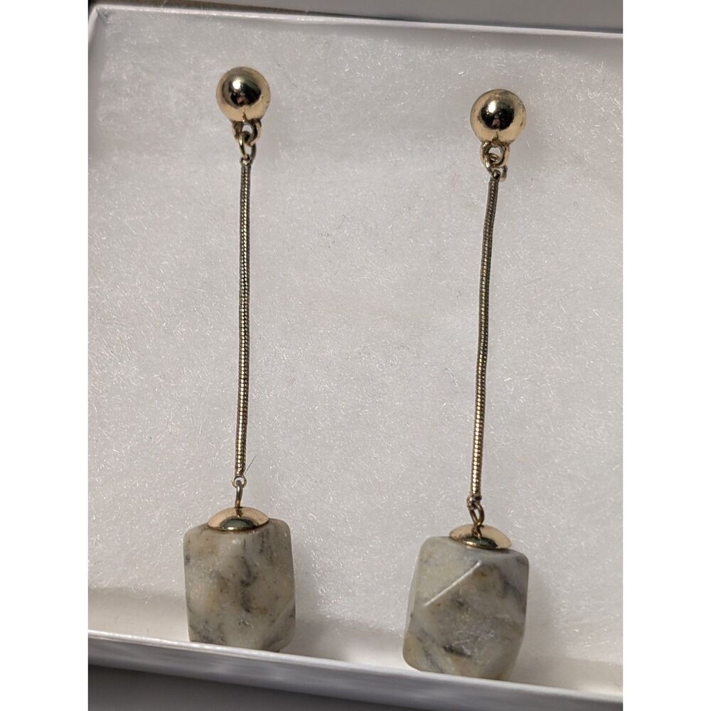 Showstopper Vintage Costume Earring Set - Picture 3 of 7